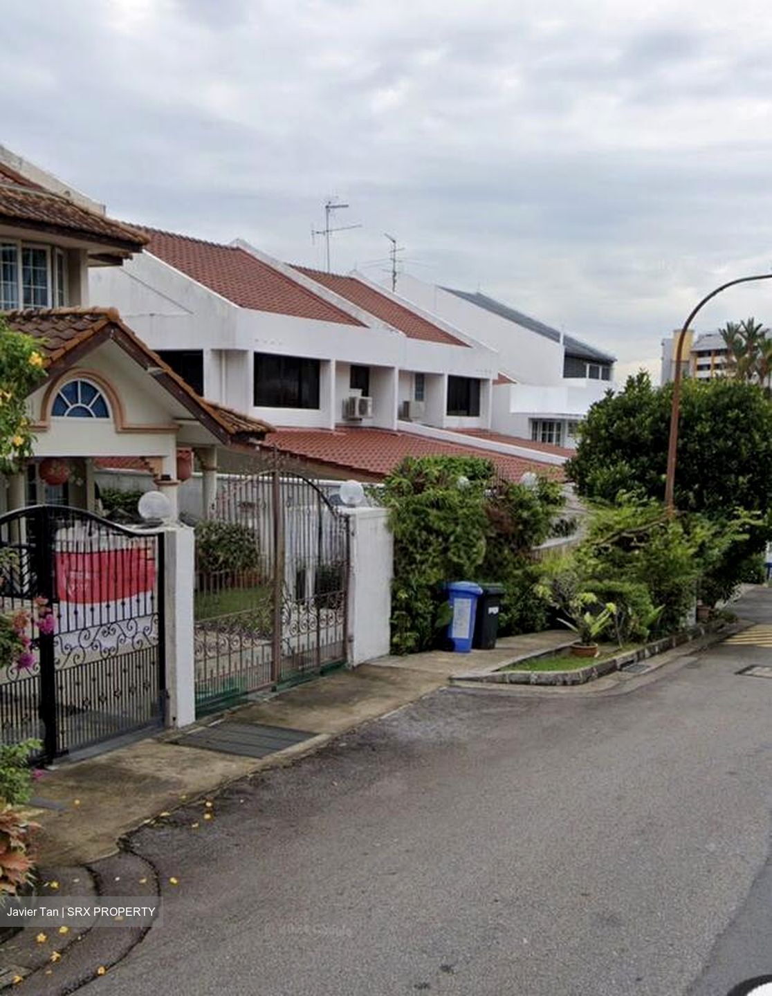 Chip Thye Garden (D20), Terrace #501889421